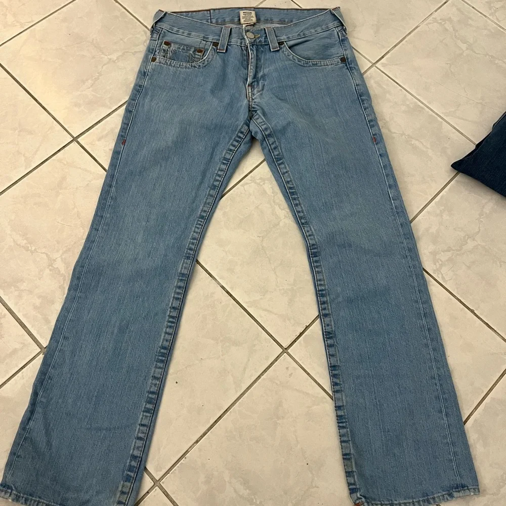 True Religion Light Blue Denim Jeans - Picture 2 of 5